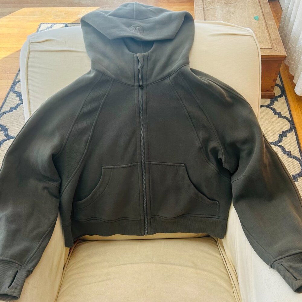 lululemon Scuba Oversized Full-Zip Hoodie - Picture 3 of 3